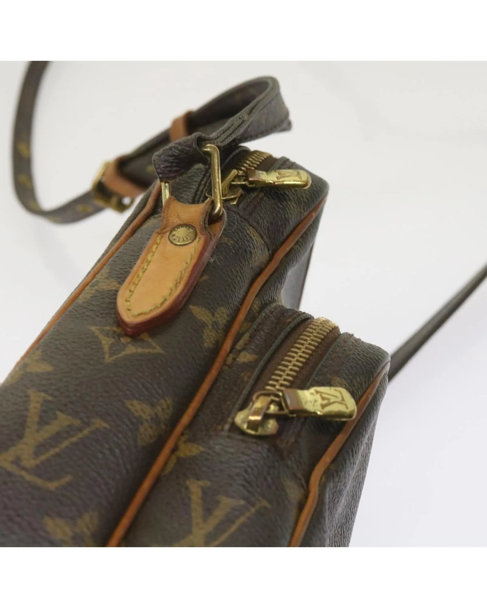 Authentic Louis Vuitton Manhattan PM Monogram Canvas Crossbody Bag M40373 Brown